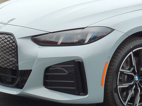 Used 2026 BMW i4 eDrive40 w/ M Sport Package RWD image 6