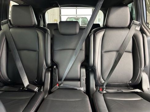 Used 2023 Honda Odyssey Sport image 25