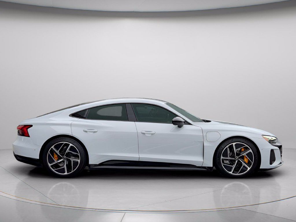 Used 2023 Audi RS e-tron GT AWD/4WD image 8