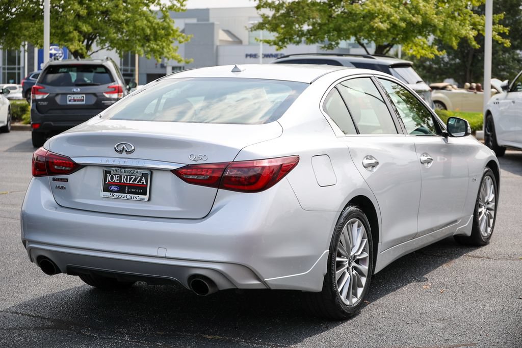 Used 2018 INFINITI Q50 Luxe w/ Essential Package (3.0T Luxe) AWD/4WD image 37