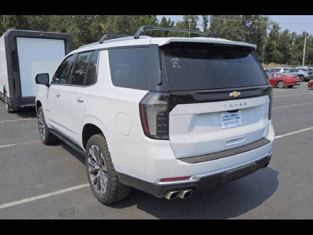 Used 2026 Chevrolet Tahoe High Country AWD/4WD image 5
