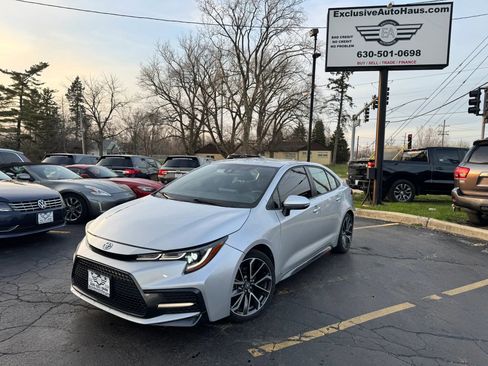 Used 2020 Toyota Corolla SE image 3