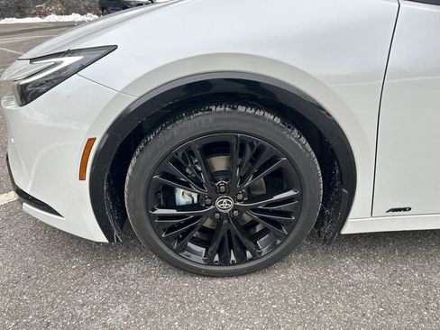 New 2026 Toyota Prius AWD image 28