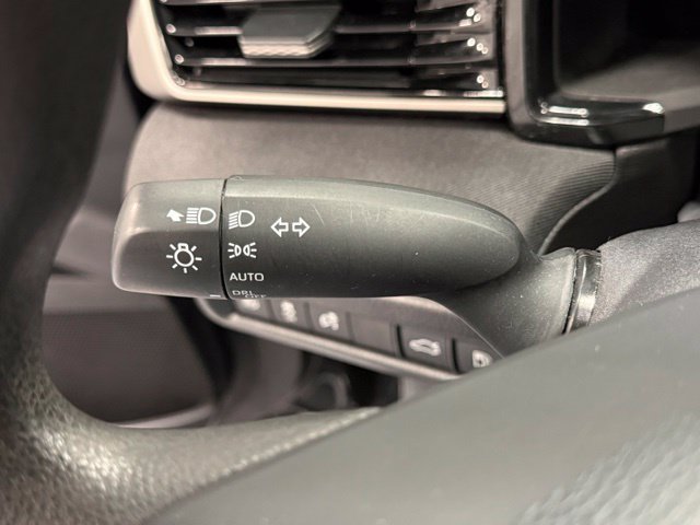 Used 2025 Toyota Camry LE FWD image 16