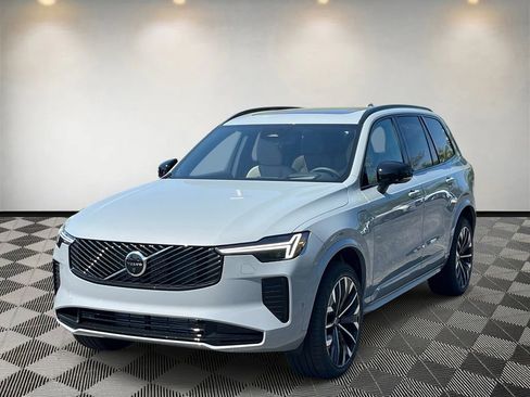 New 2026 Volvo XC90 T8 Ultra w/ Protection Package Premier AWD/4WD image 7