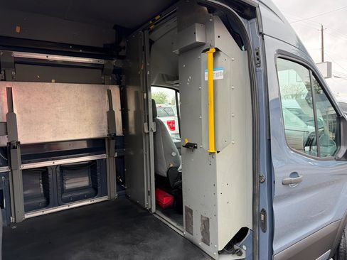 Used 2019 Ford Transit 250 148 High Roof Extended RWD image 28