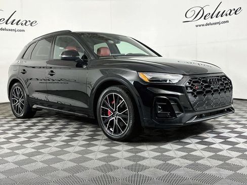Used 2024 Audi SQ5 Premium Plus w/ Premium Plus Package AWD/4WD image 1