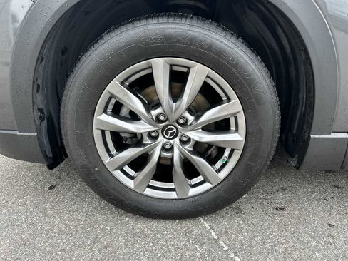 Used 2018 MAZDA CX-9 Touring w/ Touring Premium Package image 12