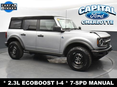Used 2023 Ford Bronco Black Diamond image 3