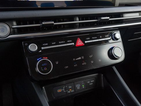 Used 2025 Hyundai Tucson SEL FWD image 25