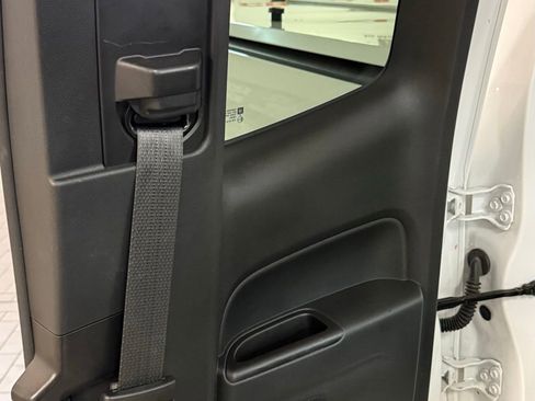 Used 2022 Chevrolet Colorado LT w/ Fleet Safety Package image 25