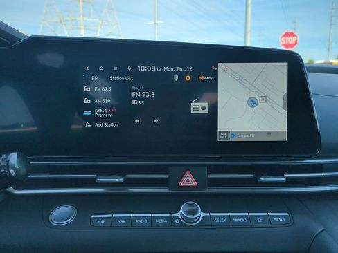 New 2026 Hyundai Elantra Limited image 19