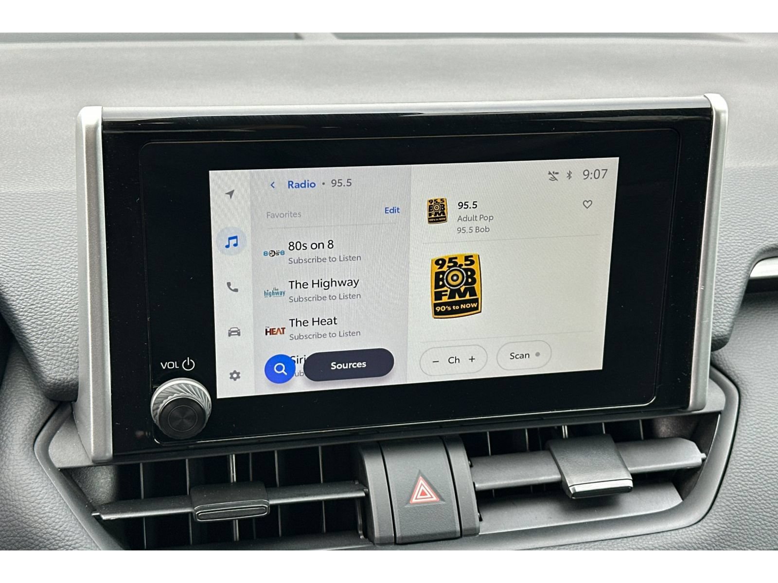 Certified 2025 Toyota RAV4 LE AWD/4WD image 21