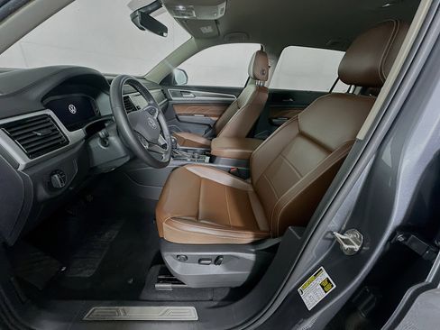 Used 2022 Volkswagen Atlas SE AWD/4WD image 12