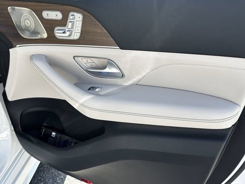 New 2026 Mercedes-Benz GLE 350 4MATIC image 16