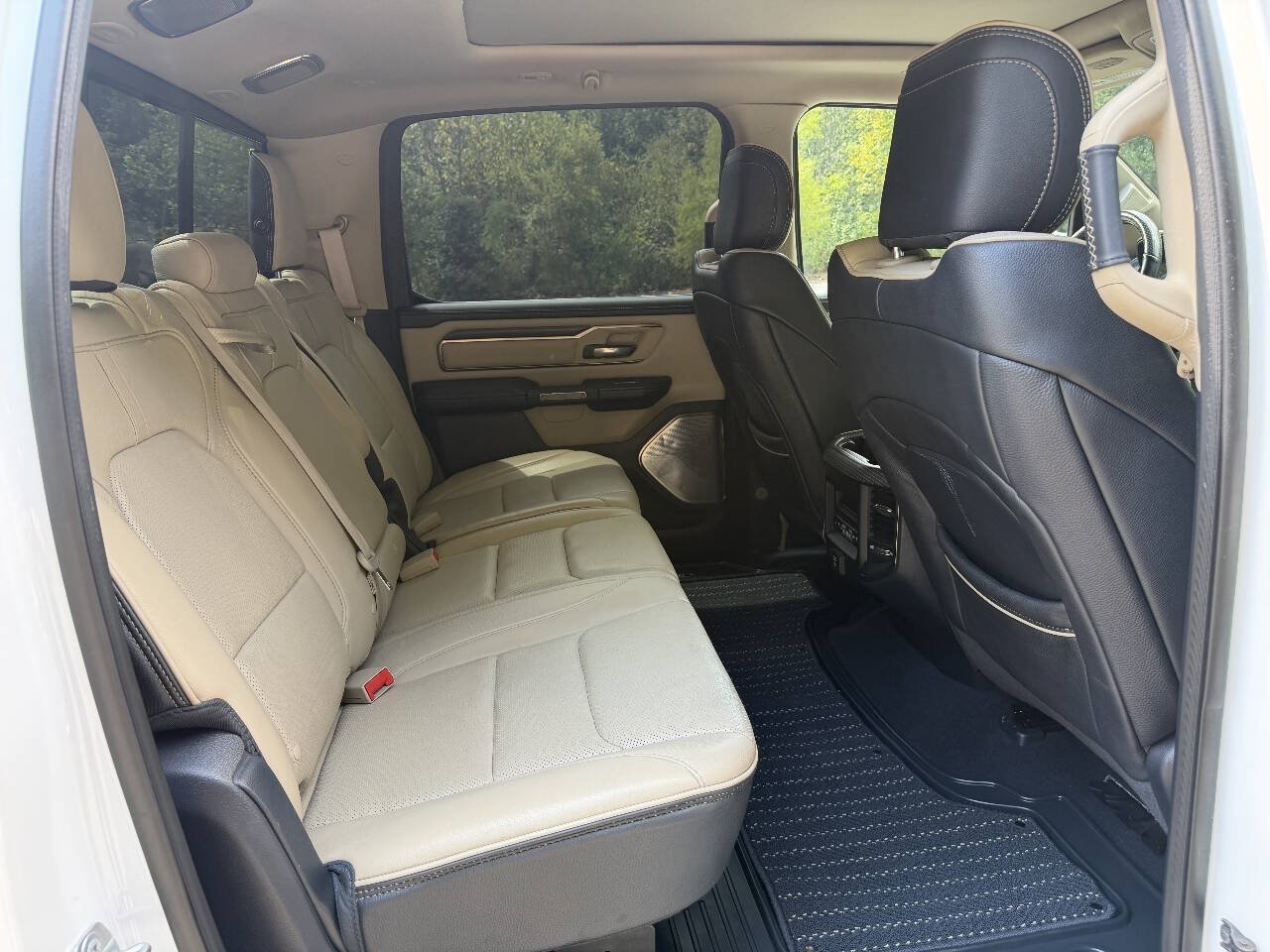 Used 2019 RAM 1500 Limited AWD/4WD image 15