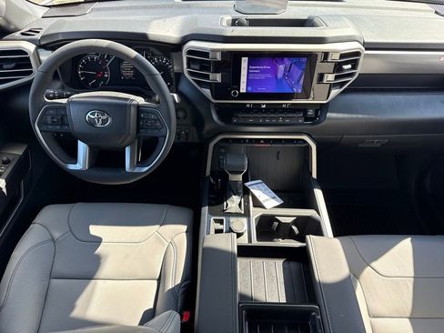 New 2026 Toyota Tundra SR5 AWD/4WD image 18