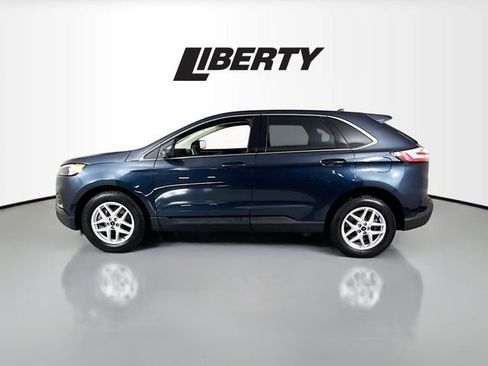 Certified 2022 Ford Edge SEL w/ Convenience Package image 4