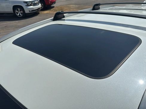 Used 2017 Honda CR-V EX-L image 28