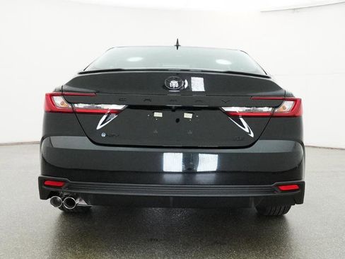 New 2026 Toyota Camry SE image 6