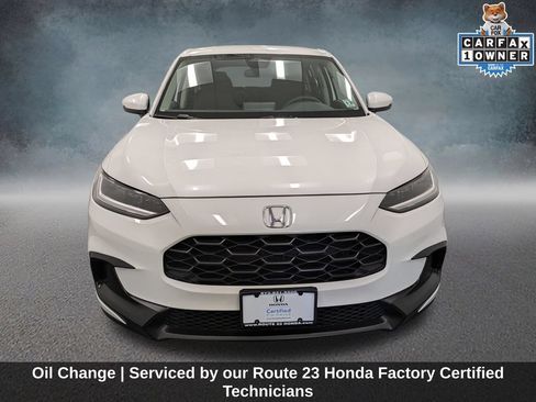 Certified 2025 Honda HR-V LX image 2