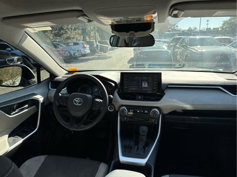 Used 2021 Toyota RAV4 XLE image 25