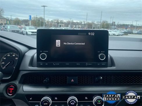 Certified 2024 Honda CR-V Sport image 18