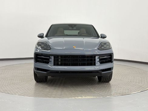 Certified 2024 Porsche Cayenne Coupe AWD/4WD image 6