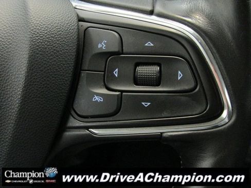 Used 2022 Buick Envision Essence w/ Sport Touring Package image 29