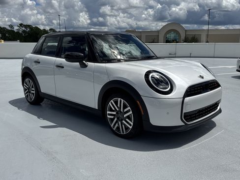 New 2026 MINI Cooper S FWD image 1