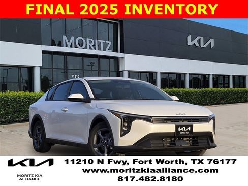 New 2025 Kia K4 LXS image 1