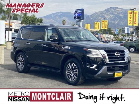 Used 2023 Nissan Armada SL image 1