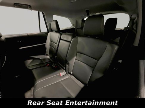 Used 2016 Honda Pilot Touring image 22