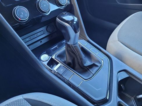 Used 2024 Volkswagen Taos S image 12