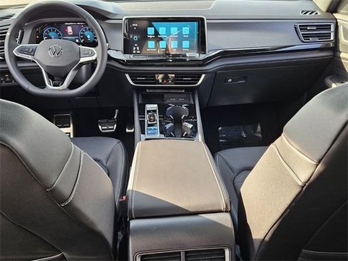 New 2026 Volkswagen Atlas Cross Sport SEL R-Line image 8