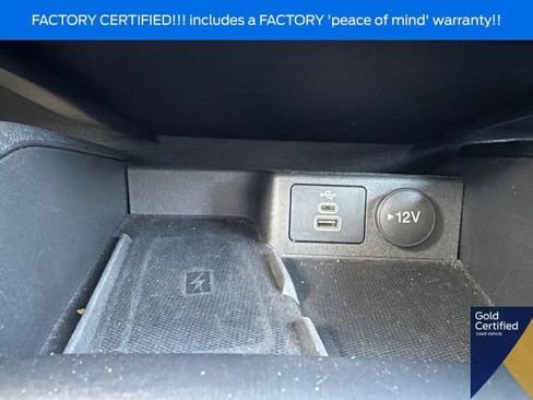 Used 2025 Ford Escape Platinum AWD/4WD image 42