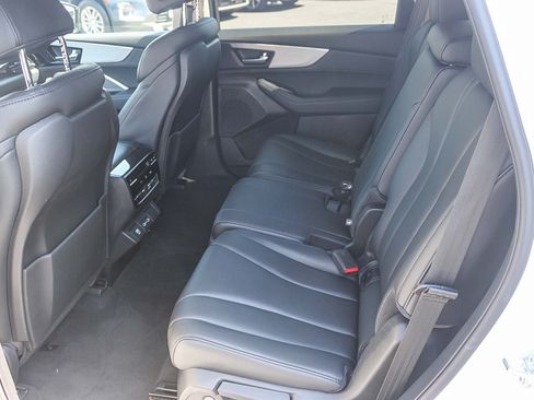 Used 2023 Acura MDX SH-AWD image 19