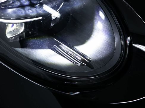 New 2026 Porsche 911 Carrera 4S image 31