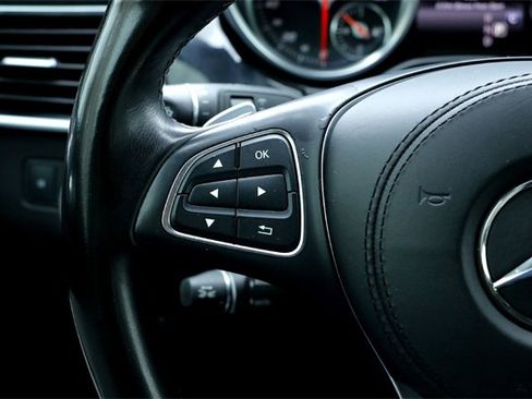 Used 2019 Mercedes-Benz GLS 550 4MATIC image 14