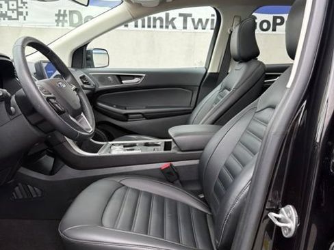 Used 2022 Ford Edge SEL w/ Convenience Package AWD/4WD image 17
