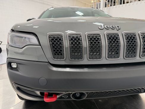Used 2022 Jeep Cherokee Trailhawk w/ Sound & Nav Group image 59