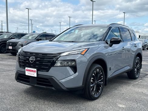 New 2026 Nissan Rogue Dark Armor AWD/4WD image 2