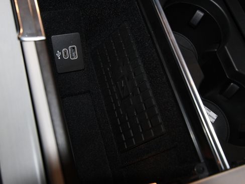 New 2025 Lincoln Navigator Reserve w/ Jet Appearance Package image 17