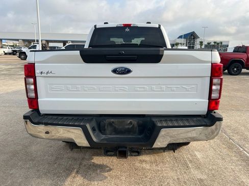 Used 2020 Ford F250 XLT AWD/4WD image 6