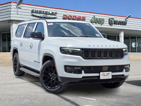 New 2025 Jeep Wagoneer L Series II w/ Premium Group I image 1