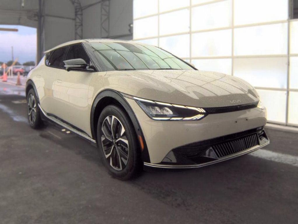 Used 2024 Kia EV6 Wind w/ Wind Technology Package RWD image 4