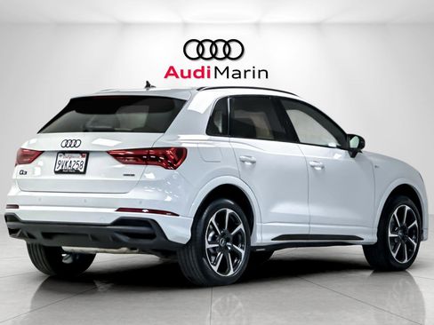 Certified 2025 Audi Q3 2.0T Premium Plus w/ Premium Plus Package image 5