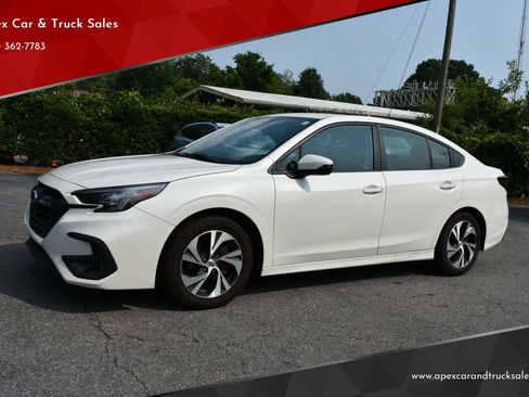 Used 2023 Subaru Legacy Premium AWD/4WD image 1