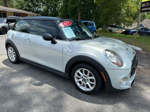Used 2015 MINI Cooper S image 3