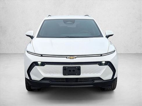 New 2026 Chevrolet Equinox EV LT image 5